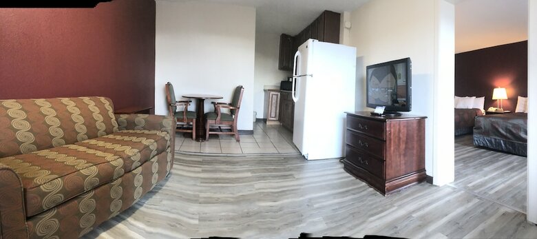 Hotel Ramada By Wyndham Harrisonburg