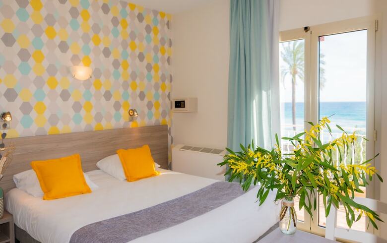 Hotel H�tel Reine D'azur