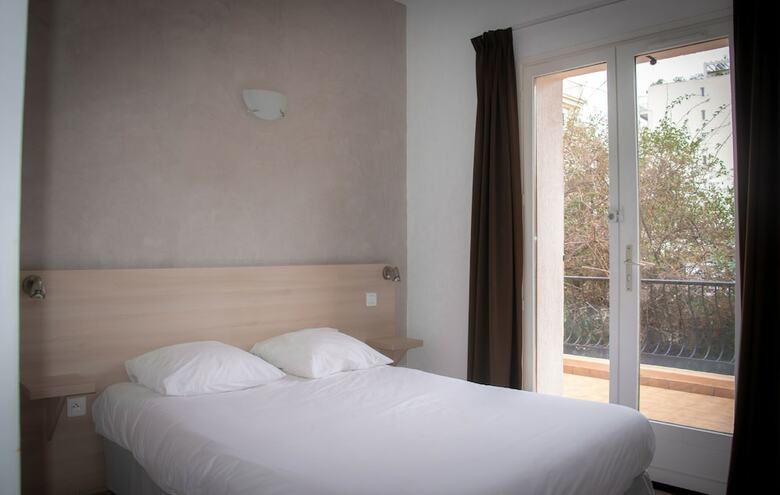 Hotel H�tel Reine D'azur