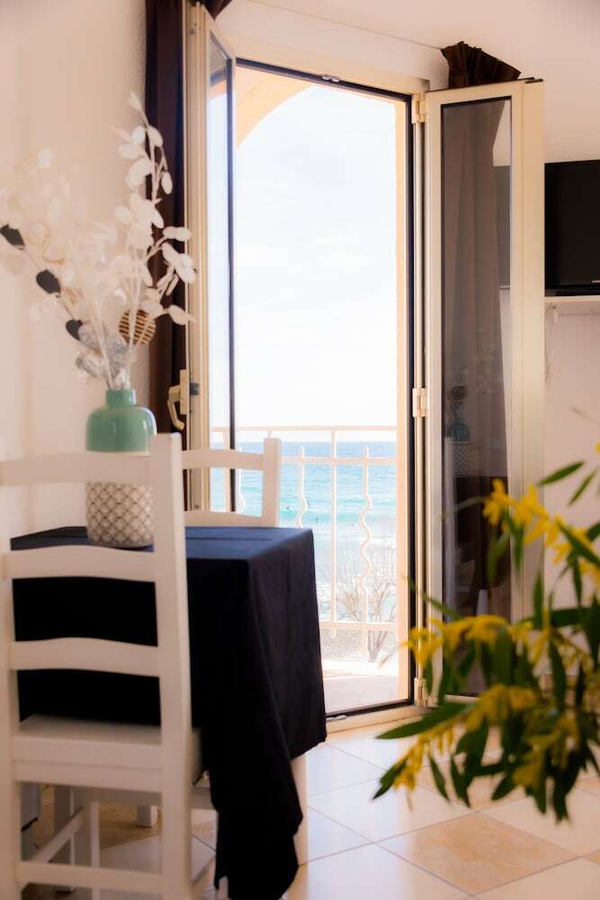 Hotel H�tel Reine D'azur