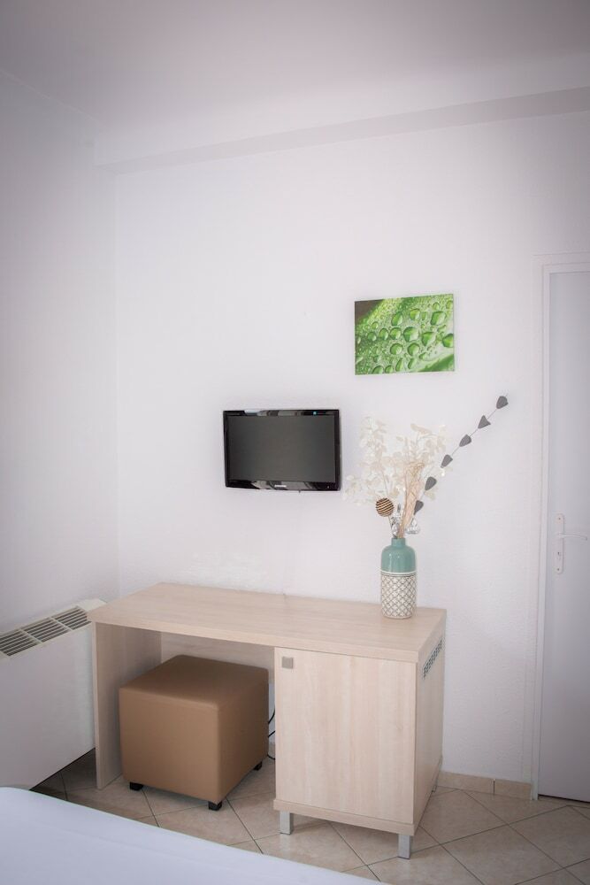 Hotel H�tel Reine D'azur