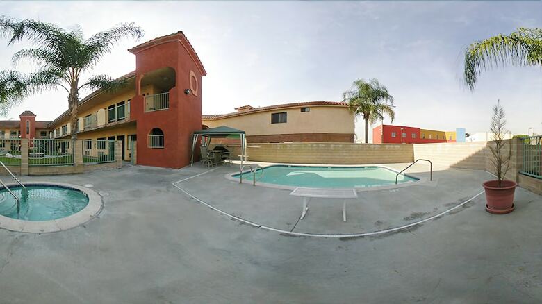 Motel Travelodge By Wyndham Lynwood