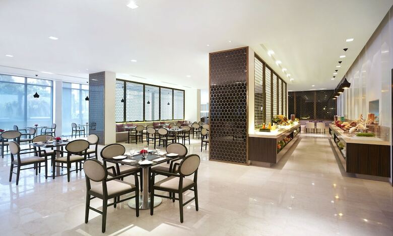 Hotel Vivanta Chennai It Expressway