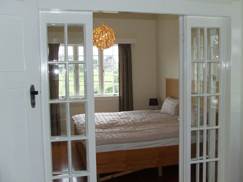 Runciman Berries And Emus B&B