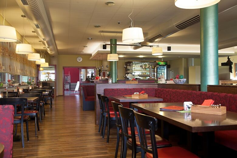 Sporthotel �hringen
