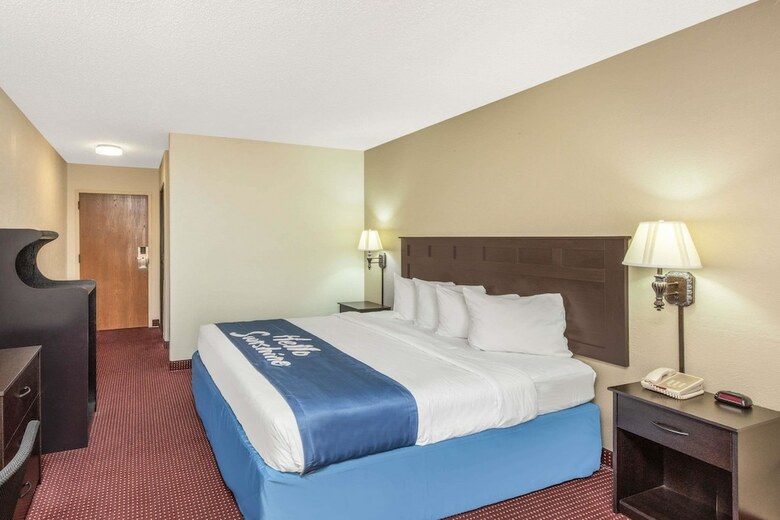 Hotel Days Inn & Suites By Wyndham Branson
