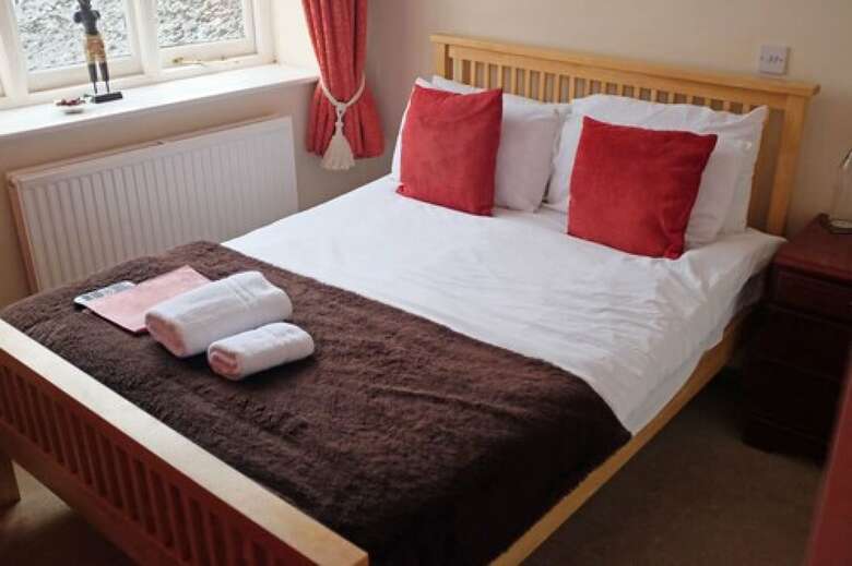 Bed & Breakfast The Old Court Hotel