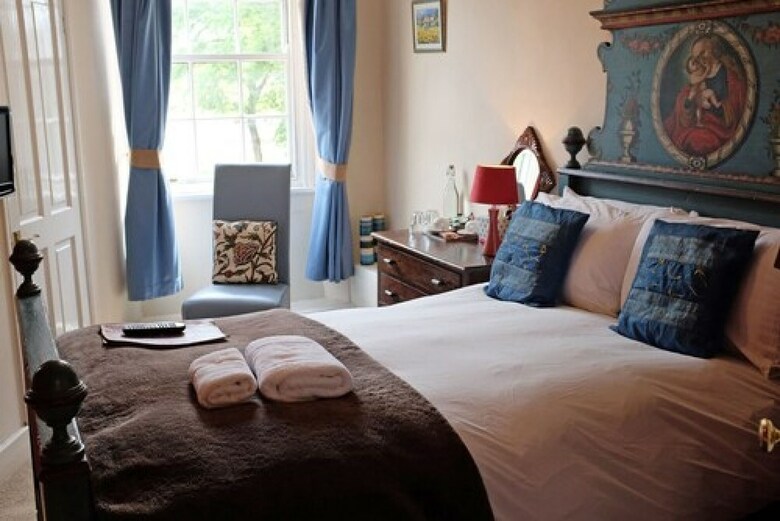 Bed & Breakfast The Old Court Hotel