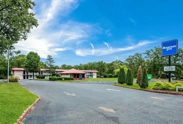 Hotel Rodeway Inn
