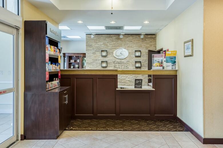 Hotel Comfort Suites