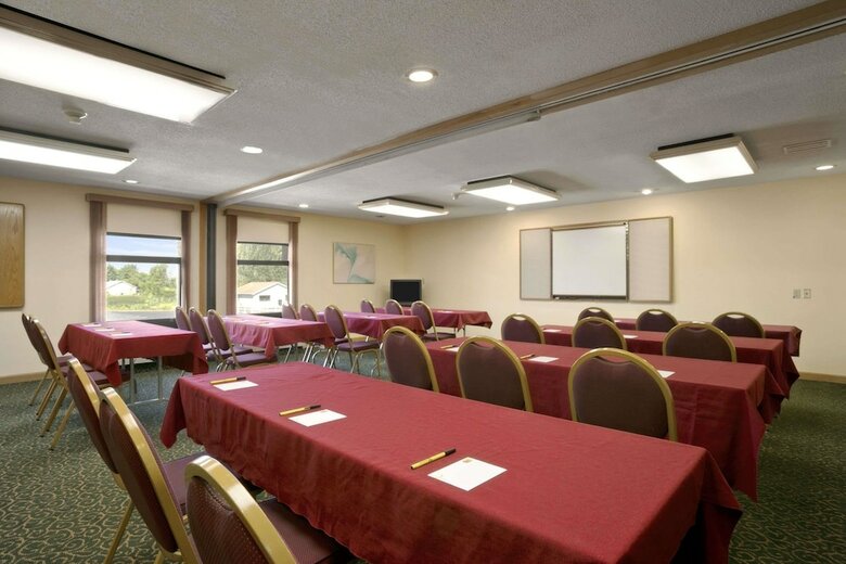 Hotel Super 8 By Wyndham Columbia City