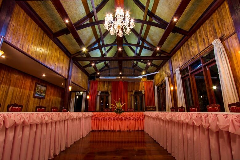 Apartamento Chanthavinh Resort And Spa
