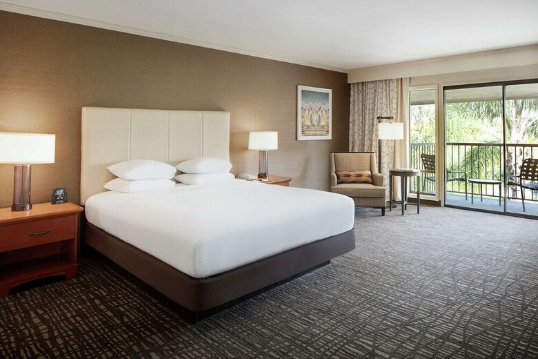 Hotel Doubletree By Hilton Ontario Airport