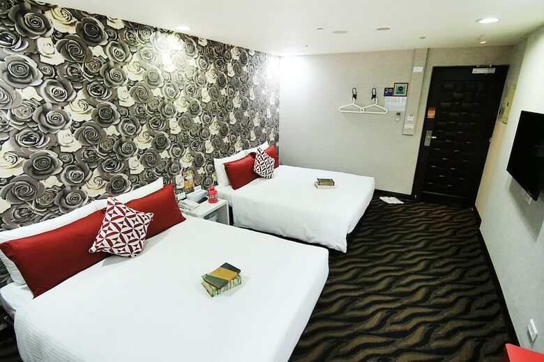 Starry Night Hotel
