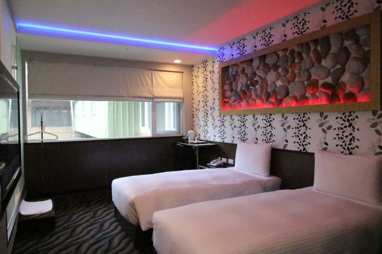 Starry Night Hotel
