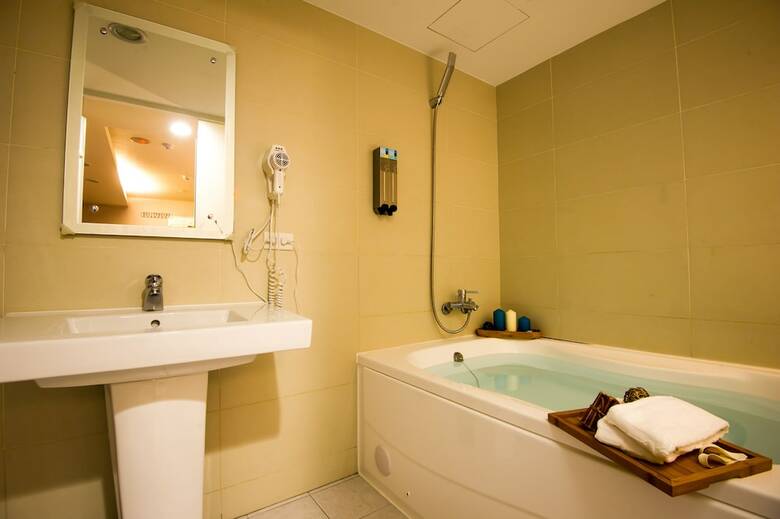 Ecfa Hotel Wannien