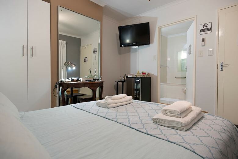 Hotel Stoneridge Guesthouse