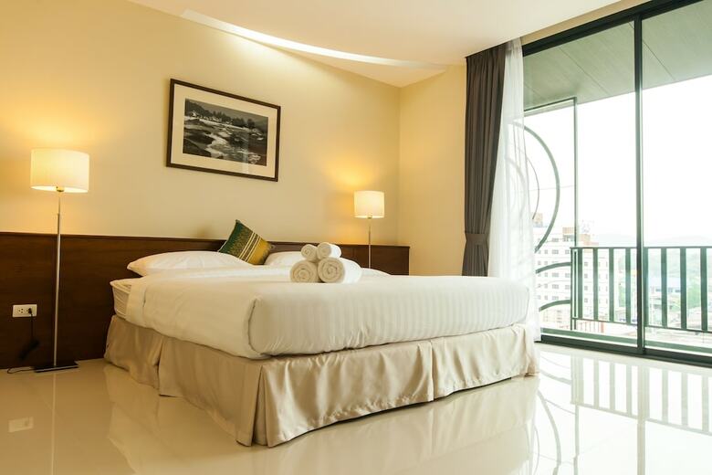 Baan Nilrath Hotel