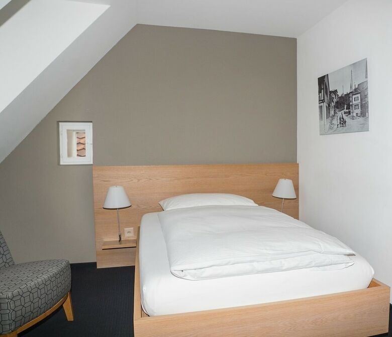 Hotel Restaurant L�wen Dielsdorf