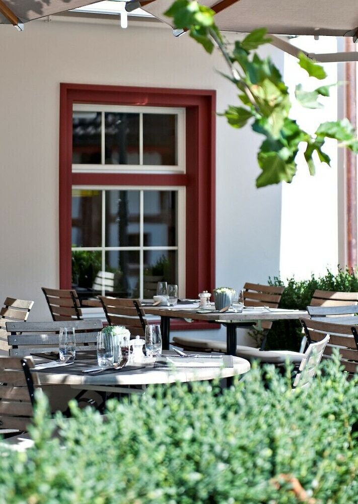 Hotel Restaurant L�wen Dielsdorf