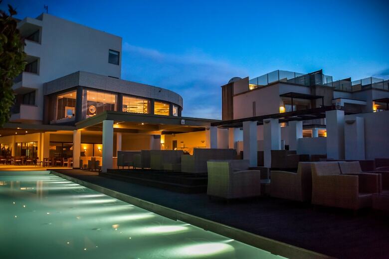 Hotel Ixian All Suites - Adults Only