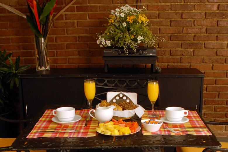 Hotel Suite Colonial