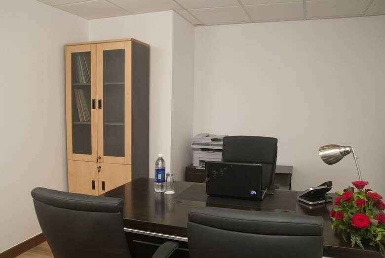 Hotel Savoy Suites, Greater Noida