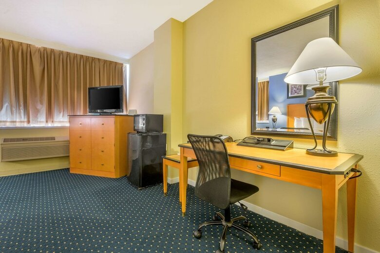 Clarion Hotel Lebanon-hershey East