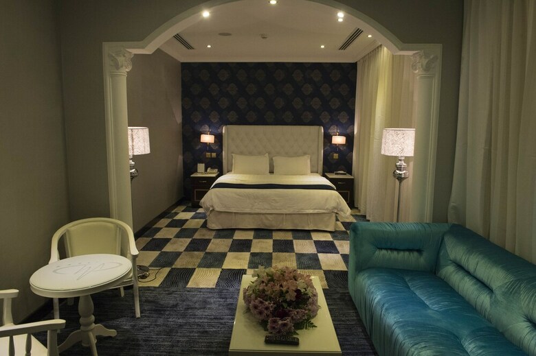 Madareem Crown Hotel