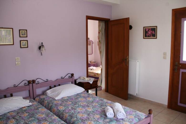 Aparthotel Dora's Studios And Apartments