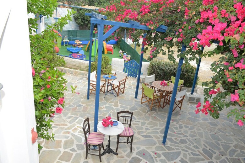 Aparthotel Dora's Studios And Apartments