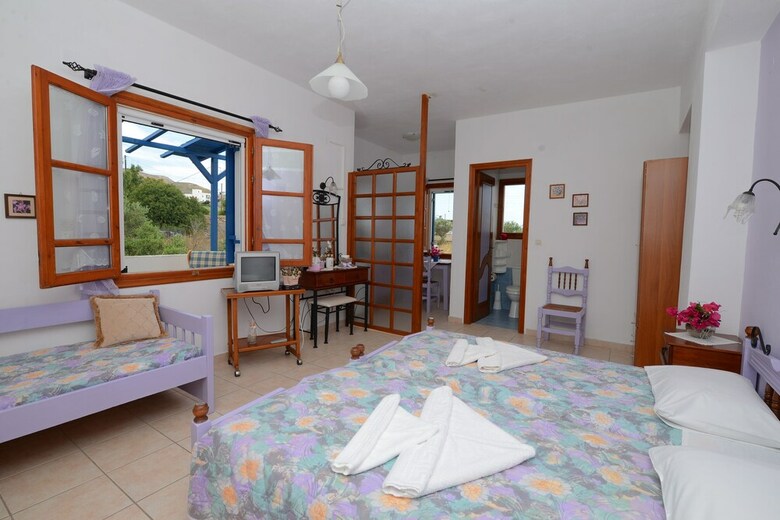 Aparthotel Dora's Studios And Apartments