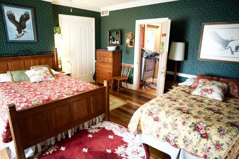 Bed & Breakfast The Farm Inn