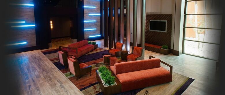 Vee Quiva Hotel & Casino
