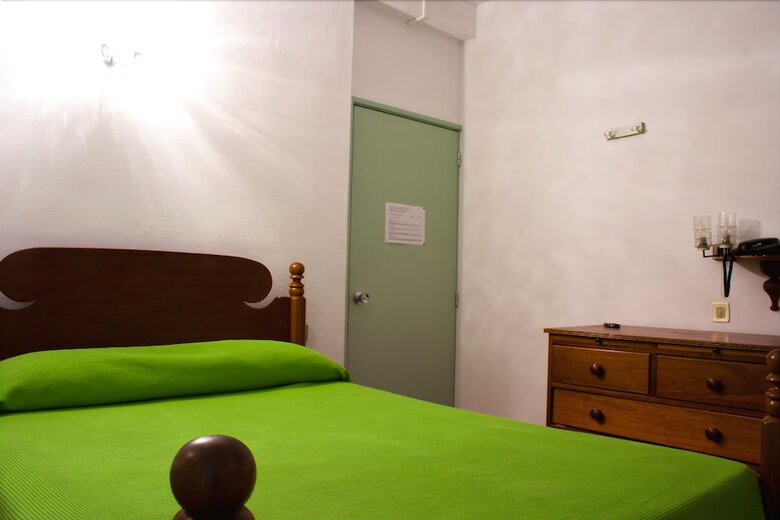 Hotel Residencial Monaco 38051-al
