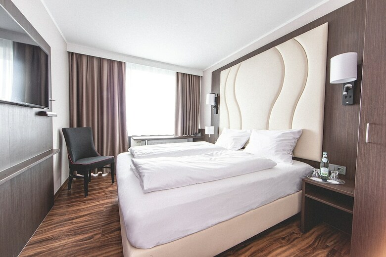 Plaza Hotel F�hr Am Bodensee
