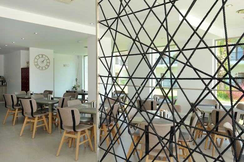 Aparthotel Aristotelis Hotel
