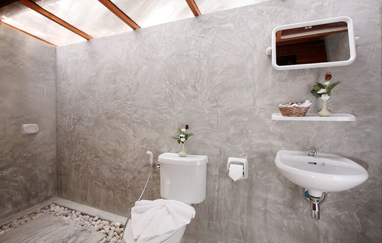 Hotel Phuket Siray Hut Resort