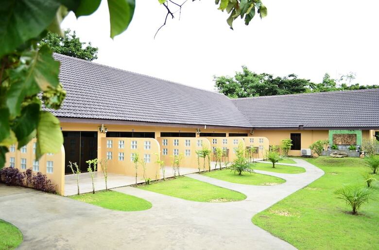 Hotel Phuket Siray Hut Resort
