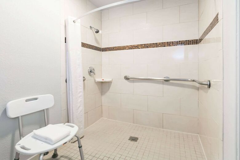 Hotel Ramada By Wyndham El Paso