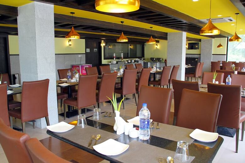 Hotel Vinayaga By Poppys  Kumbakonam