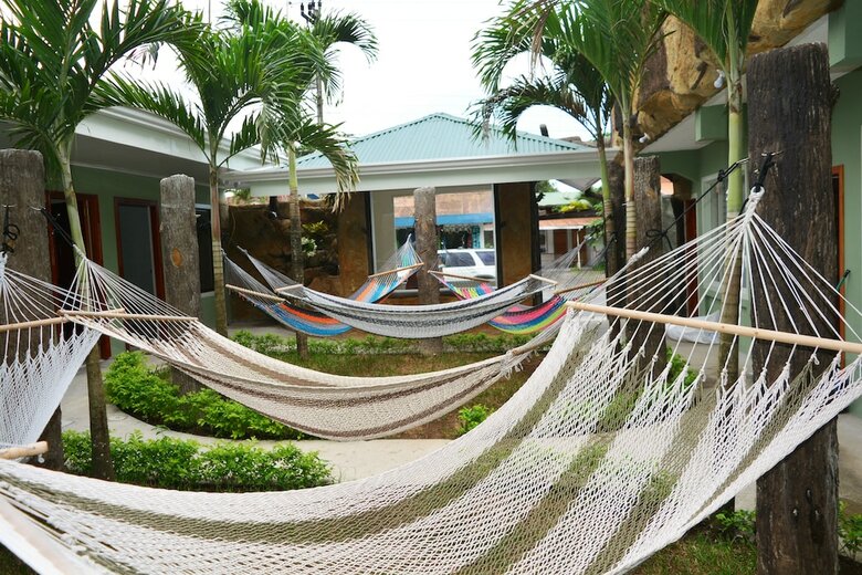 Hostal Hostel Backpackers La Fortuna
