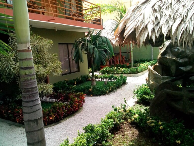 Hostal Hostel Backpackers La Fortuna