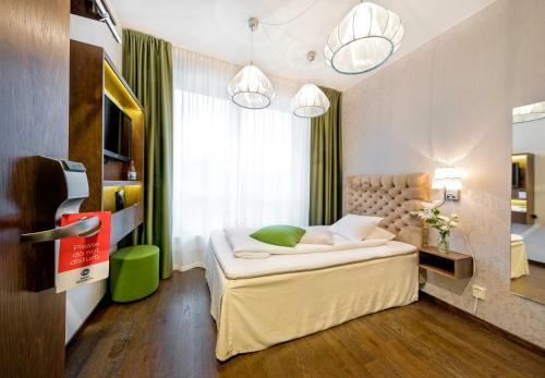 Best Western The Public Hotel