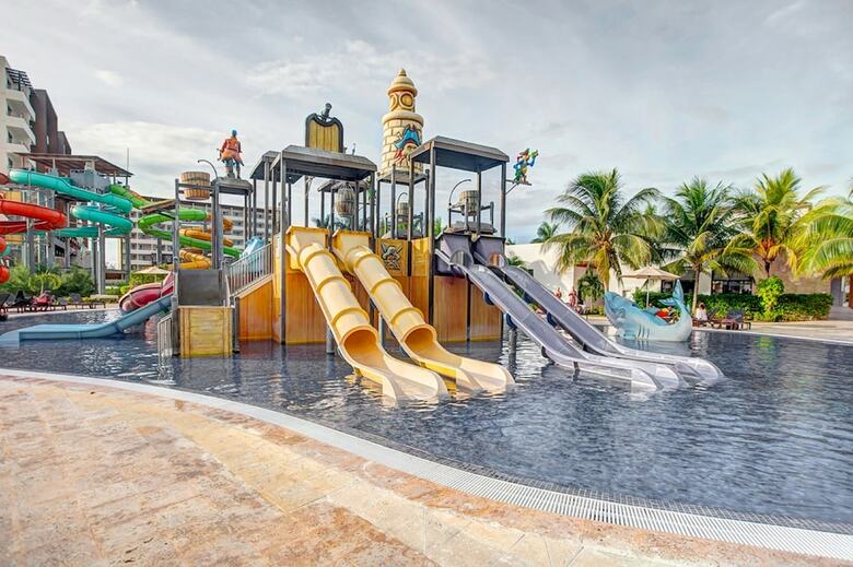 Hotel Royalton White Sands All Inclusive