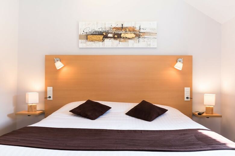 Hotel Carr� Py' H�tel
