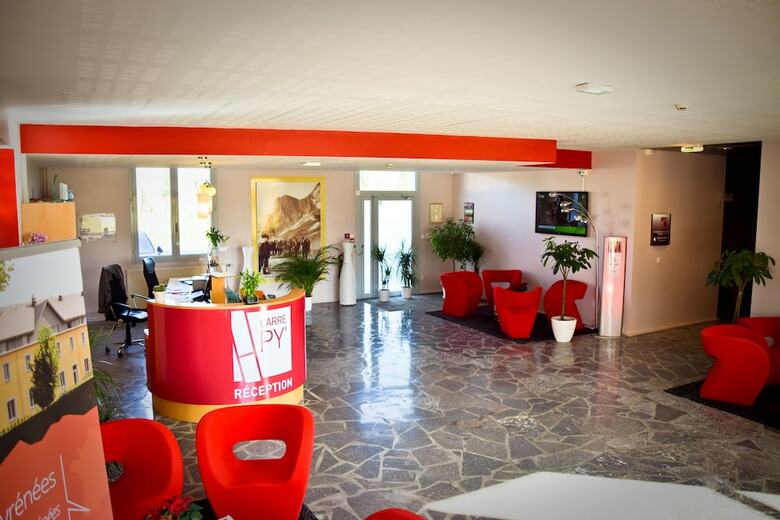 Hotel Carr� Py' H�tel