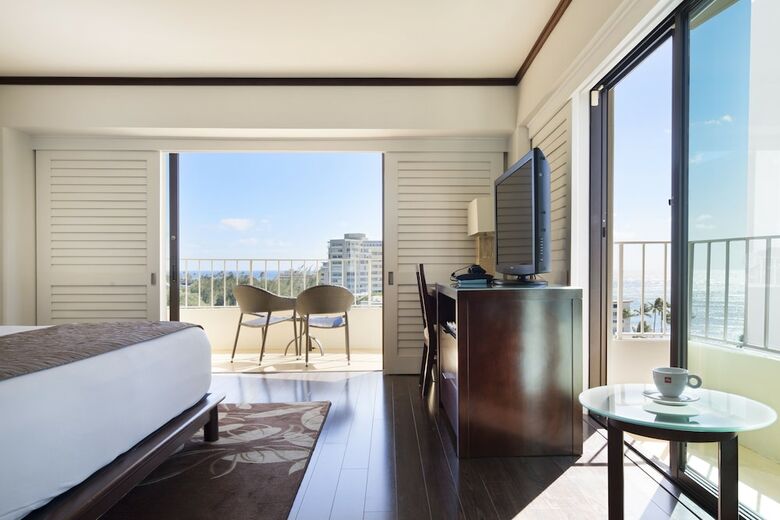 Hotel Lotus Honolulu At Diamond Head