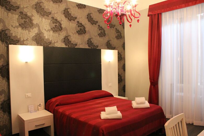 Hotel Laterani Suite