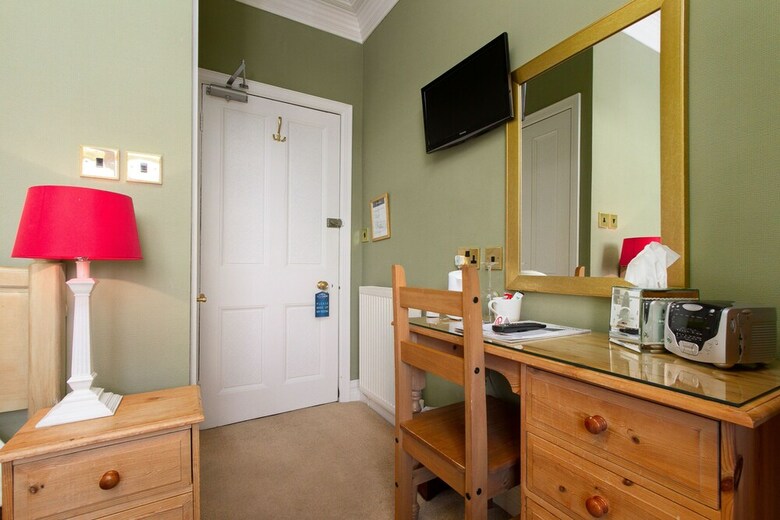 Bed & Breakfast Oakfold House